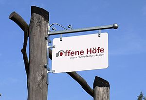 Schild Offene Höfe (Foto: Ursula Kupper)